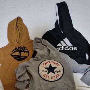Bundle of hoodies, Size small
